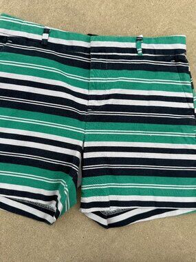 Banana Republic Short, Size 2; Navy/Green/White Short